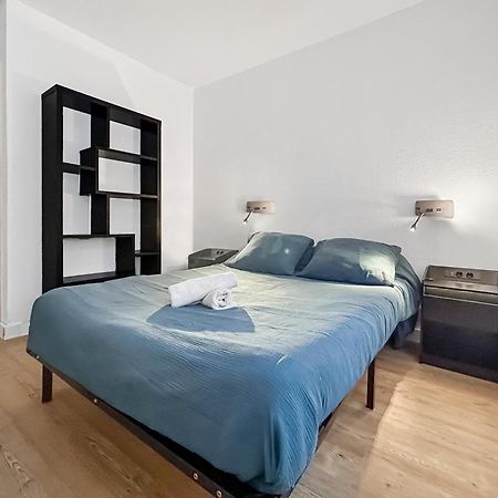 Apartamento Balcon, Parking, Piscine Et Clim' A 2 Pas Du Port Santa Lucia Saint-Raphaël Exterior foto
